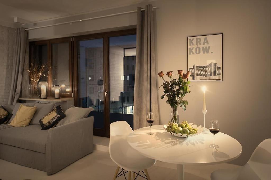 קרקוב Premium Apartment For Old Town & Jewish Quarter - Balcony Plus Pool Onsite מראה חיצוני תמונה